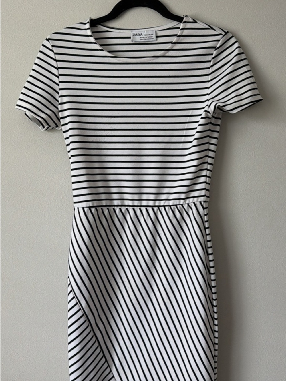 Zara Black & White Striped Short Sleeve Mini Dress